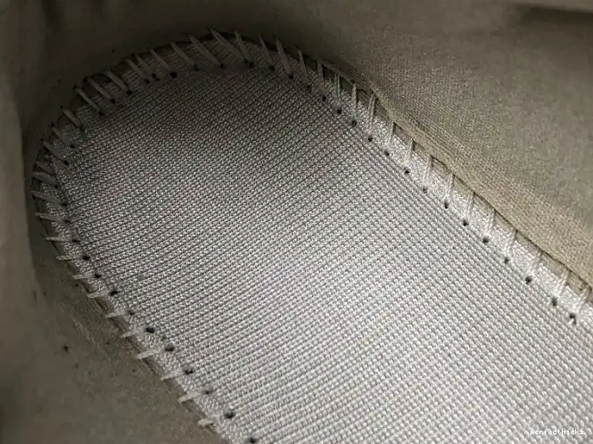 Rat Adidas 500 Desert DB2908 Yeezy Blush 0610